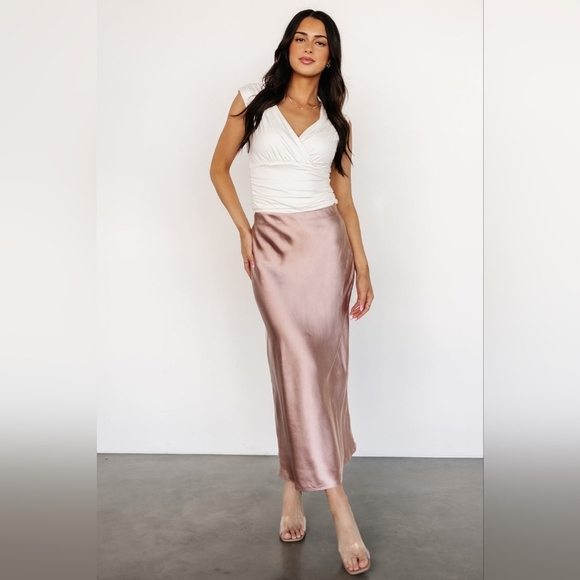 Baltic Born Dresses & Skirts - Baltic Born | NWOT Celeste Satin Midi Skirt In Blush Size XL